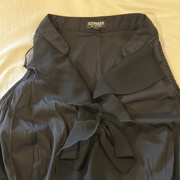 Express Elite Stretch Black Top - Picture 2 of 3